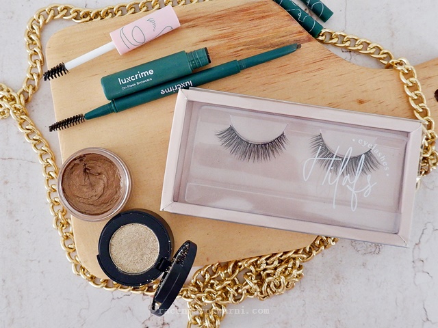 Luxcrime On Fleek Browcara Crystaline & Hilafs Eyelashes