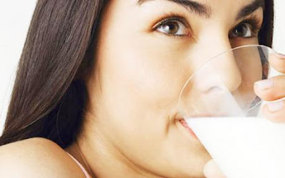 Milk, Sugary Foods Can Increase The Risk Of Acne