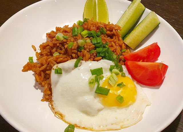 indonesialainen nasi goreng