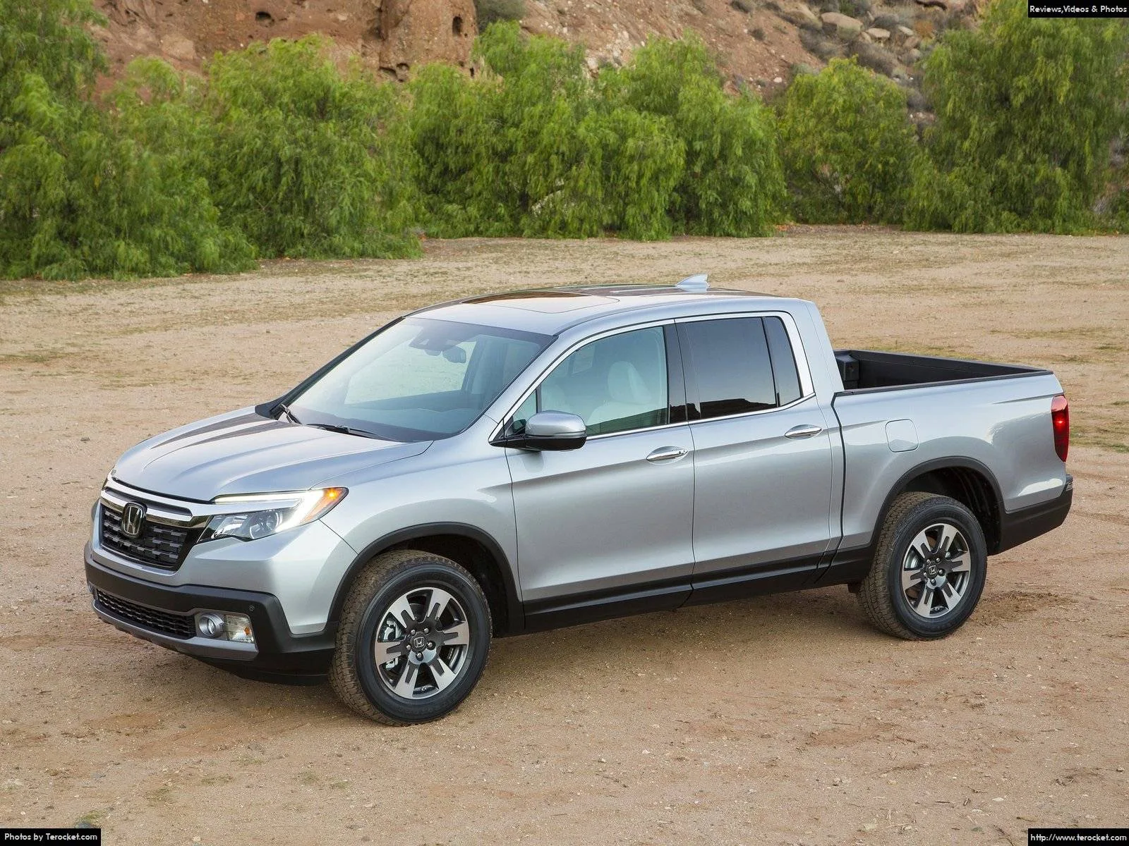 Hình ảnh xe ô tô Honda Ridgeline 2017 & nội ngoại thất