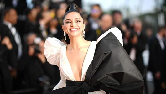 Usai Tampil di Red Carpet Cannes 2019, Deepika Padukone Kena Omel Ibunda