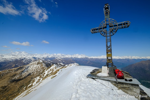 MONTE MASSONE MT.2164 Ph:Franco Rossi