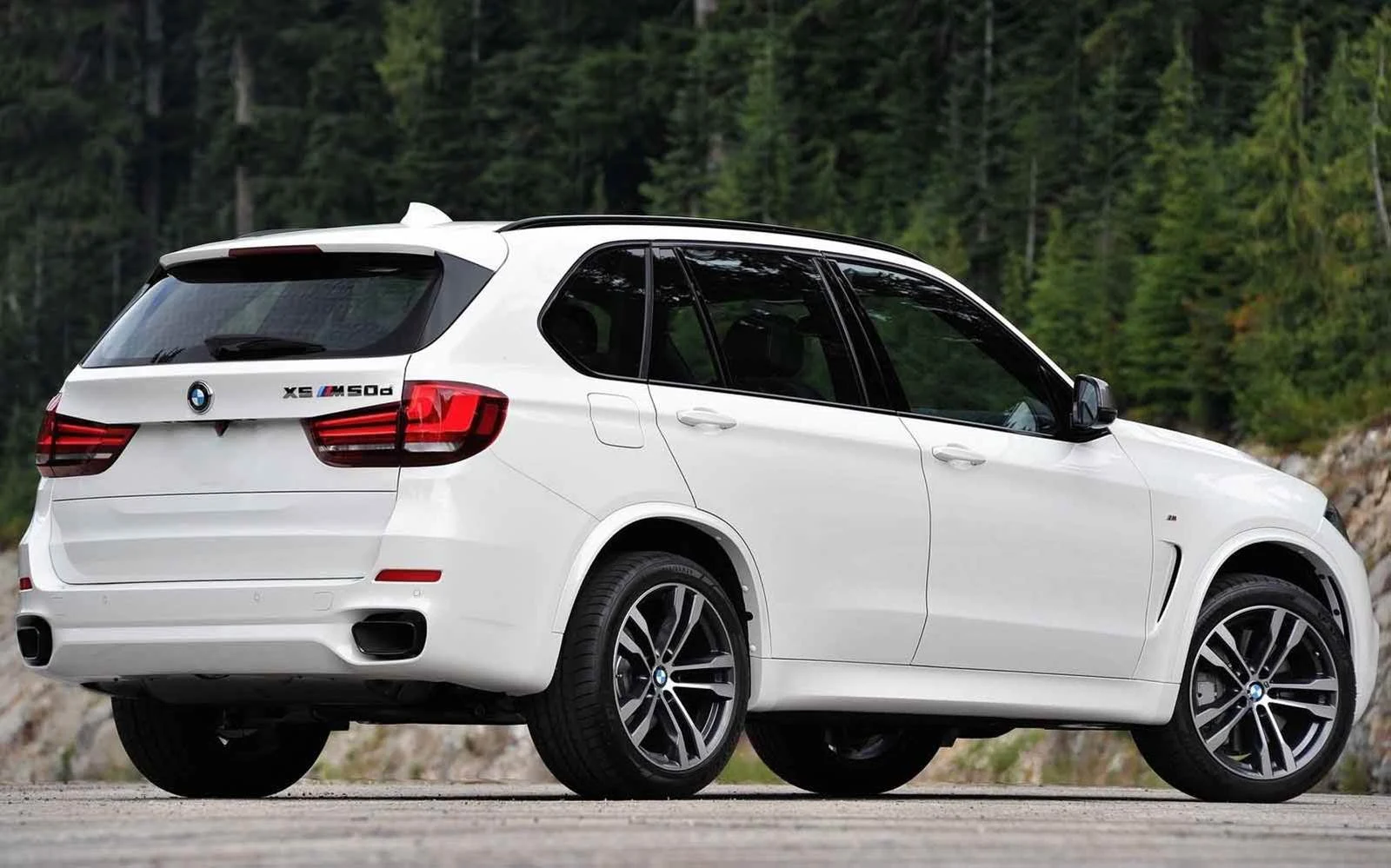 BMW X5 M50d