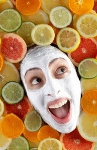 Homemade face mask for instant glow