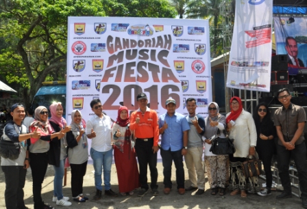 Komunitas ayokepariaman Gelar Gandoriah Music Fiesta 2016