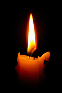 Quando le candele sono consumate, ci lanciano un significato prezioso che dobbiamo conoscere.