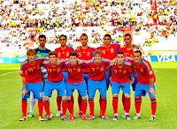 SELECCIÓN DE ESPAÑA SUB 20 - Temporada 2011-12 - Fernando Pacheco, Recio, Pulido, Bartra y Álvaro Vázquez; Canales, Sergi Roberto, Dani Pacheco, Kiko Femenía, Hugo Mallo y Antonio Luna - AUSTRALIA Sub20 1 (Bulut), ESPAÑA Sub20 5 (Sergi Roberto, Álvaro Vázquez 3 y Sergio Canales) - 06/08/2011 - Campeonato Mundial Sub20 Colombia 2011, fase de grupos - Manizales, Colombia, estadio Palogrande