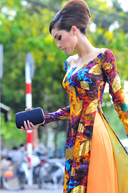 Quach An An in ao dai