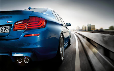 2012 BMW M5 Wallpaper