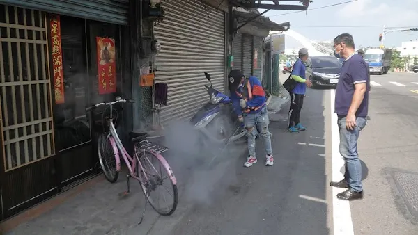 鹿港鎮全區環境消毒噴藥 消滅孑孓防止登革熱侵害