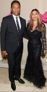 Beyonce’s 59year Old mum, Tina Knowles stepsout with Her Boyfriend