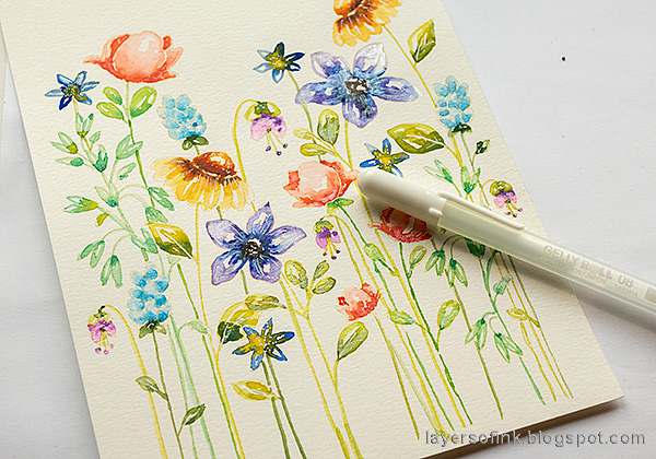 Layers of ink - Watercolor Floral Garden no-line coloring tutorial by Anna-Karin Evaldsson. Add highlights with a white gel pen.