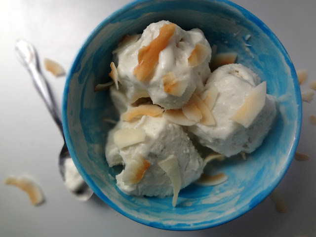 Coconut Ice Cream-EASY, 4 ingredients