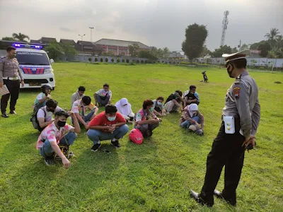 13 Pelajar Terjaring Satlantas Polresta Banyumas Aksi Corat Coret Dan konvoi Kelulusan