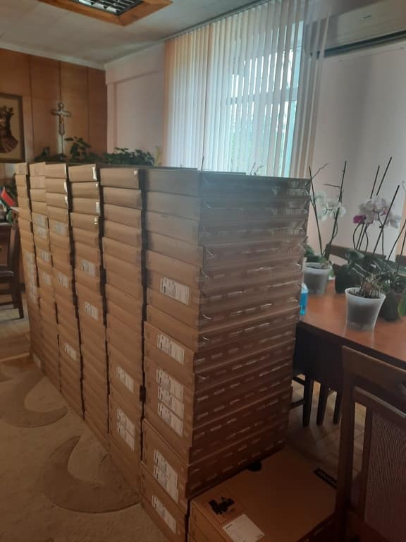 Consiliul Raional Leova a recepționat un lot de 274 laptopuri din partea Ministerului Educației, Culturii și Cercetării, în cadrul Proiectului „Reforma Învățământului în Moldova”