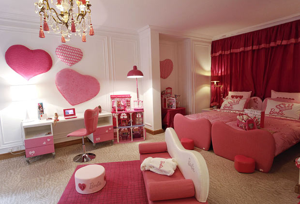 Wallpaper Entertainment Barbie Room Wallpaper