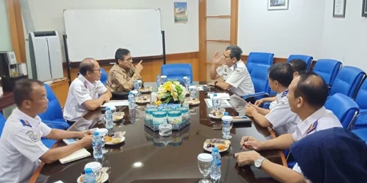 Gubenur Sumbar Rapat dengan Dirjen Perkeretaapian Bahas Reaktifasi KA