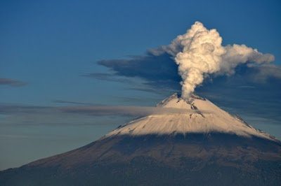 Volcán Popocatepetl en erupción 19 de Octubre 2012