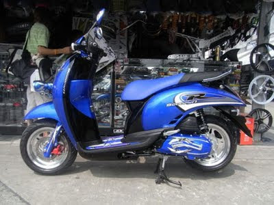 Gambar Modifikasi  Honda Scoopy 2010 Car  Audio  System And 