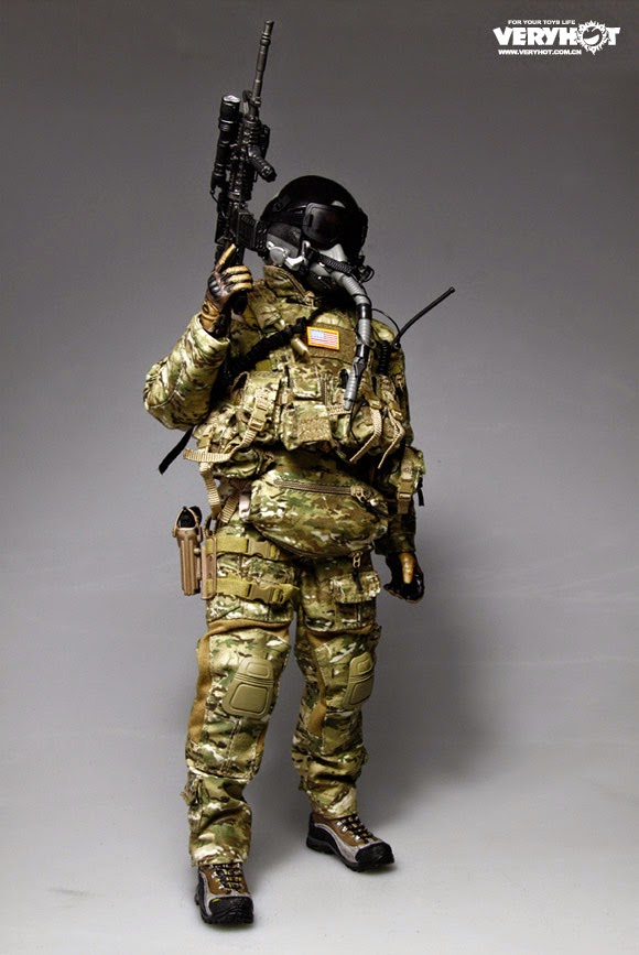 toyhaven: Preview Very Hot 1/6 US Navy SEAL HALO UDT Jumper x 2 & US Army Special  Forces HALO