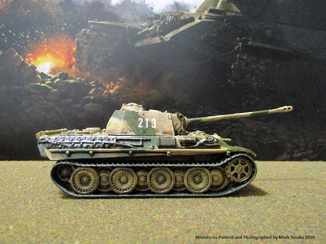 1/72 Italeri Panther (Ausf G) & Elite German Infantry