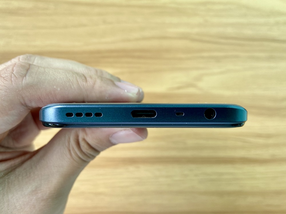 realme 8 5G Bottom