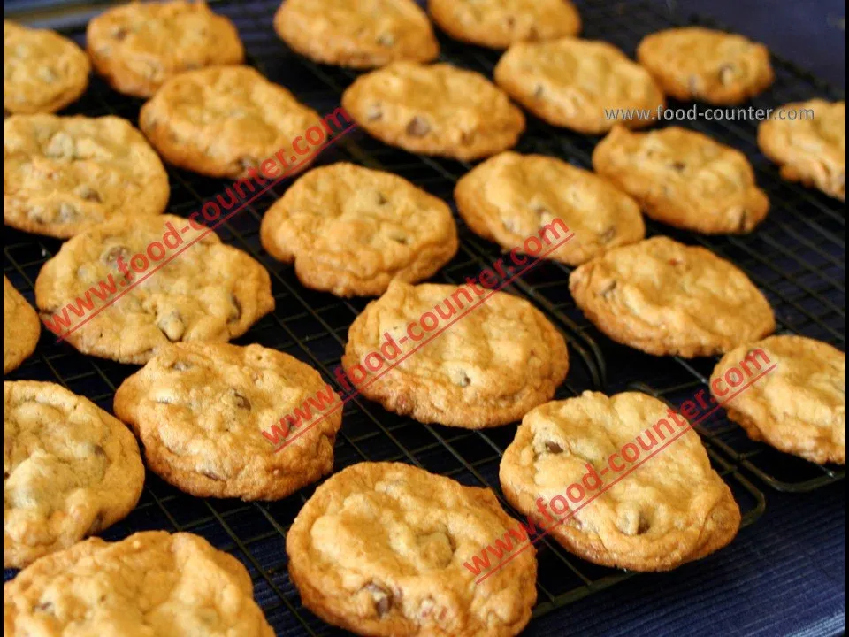 crispy-delights-unleashing-magic-of-almond-flour-cookies