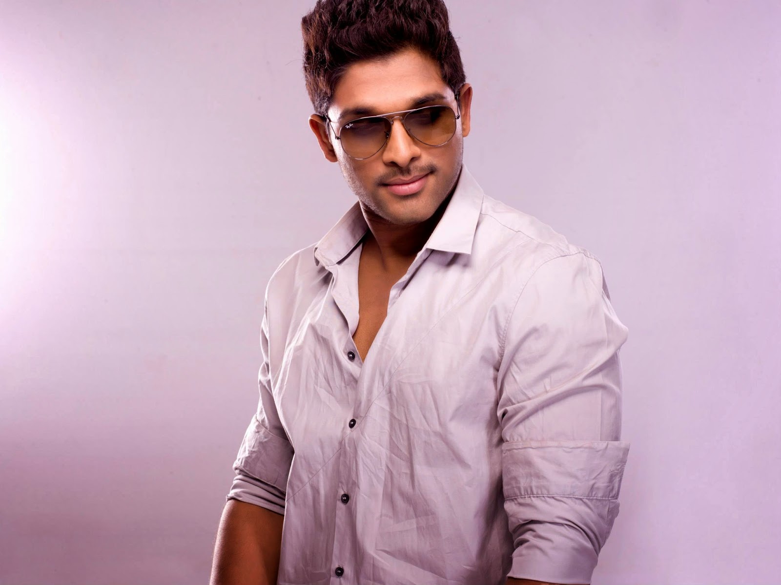 Allu Arjun DJ (Duvvada Jagannadham) Hairstyle Actor Film, allu arjun,  celebrities, hair, glasses png | PNGWing