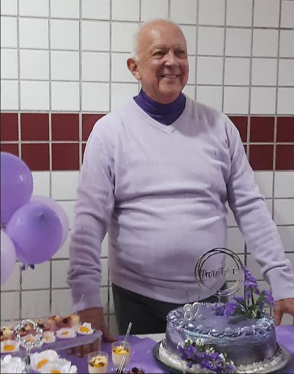 Na tarde desta segunda feira, 12 de Setembro de 2022, Dalmo Alves Pereira, celebrou os 81 anos de vida. A comemoração foi restrita aos amigos e comemorado na Avenida Vieira de Carvalho, República, no Centro de São Paulo.