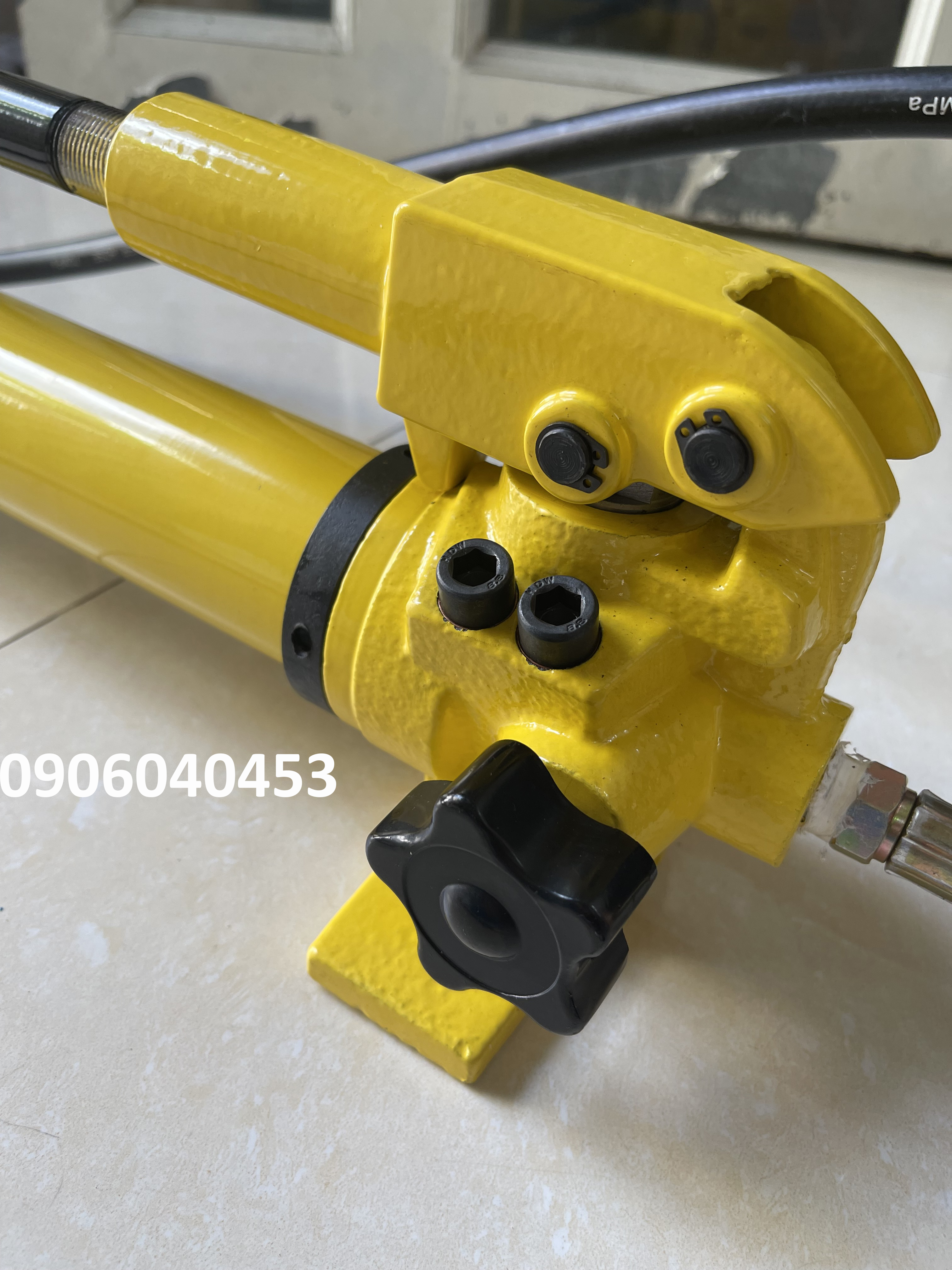 Bơm tay thủy lực TLP HHB-700 / HHB-700 TLP Hyraulic Pumps