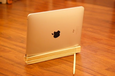 Creative iPad and iPhone Stands and Holders (15) 14