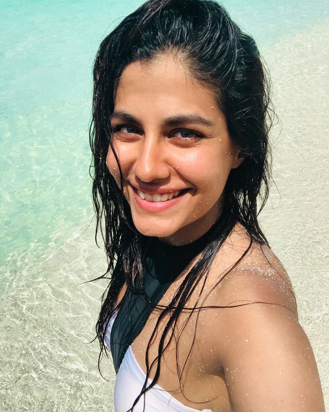 Shreya Dhanwanthary swimsuit sexy body