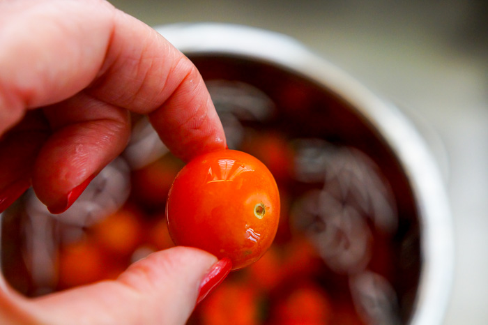 grape tomato with Trader Joe's Fruit & Vegetable Wash