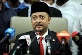 mukhriz letak jawatan menteri besar kedah