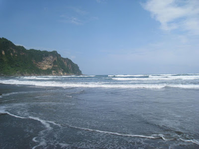 akcayatour, Travel Jogja Malang, Pantai Parangkusumo, Travel Malang Jogja