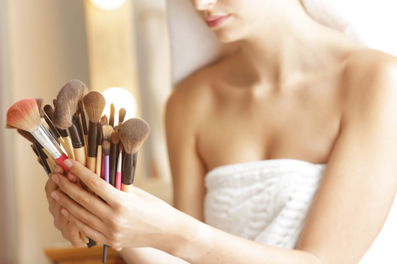 8 best and 8 worst beauty hacks