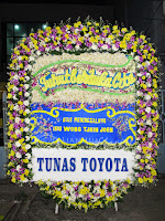 bunga duka cita, karangan bunga duka cita, bunga papan duka cita, bunga untuk orang meninggal, toko karangan bunga, toko bunga florist, toko bunga jakarta, toko bunga dekat rumah duka, bunga papan jumbo, bunga papan berukuran besar, papan bunga paling besar