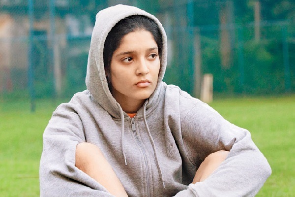 ritika singh tie up with sudheer babu for next, sudheer babu to romance with ritika singh, guru heroine to pair up with sudheer babu, movie news, tollywood news,