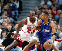 Michael Jordan defendiendo a Penny Hardaway