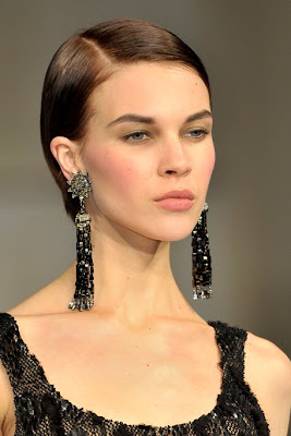 Fall/Winter 2011-2012 Hairstyle Trends-Oscar de la Renta