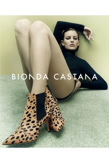 BiondaCastana-AdCampaign-Elblogdepatricia-calzado-zapatos