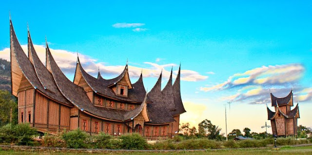 rumah gadang