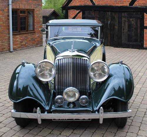 23 Foot Long Carbonless Rolls Royce Apparition. Auction: 1935 Bentley 3.5