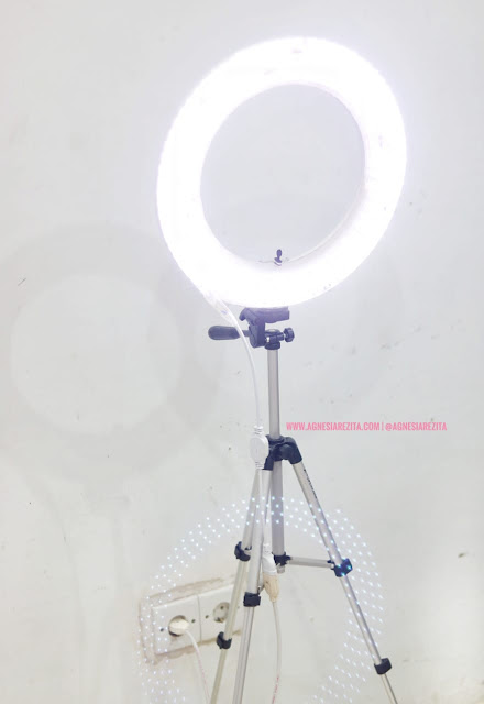 Ringlightku, Lampu Rias Handmade Harga Minimal tapi Hasil Maksimal