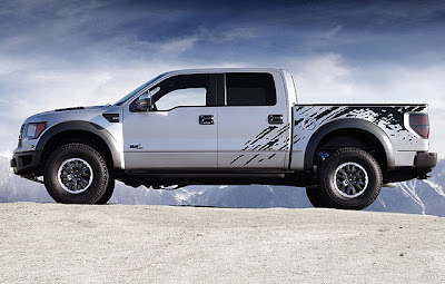 Ford reveals SuperCrew F-150 Raptor