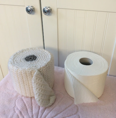 toilet paper cozy, crochet toilet paper cozy, tp cozy, crochet toilet paper, stefanie Girard, pop art