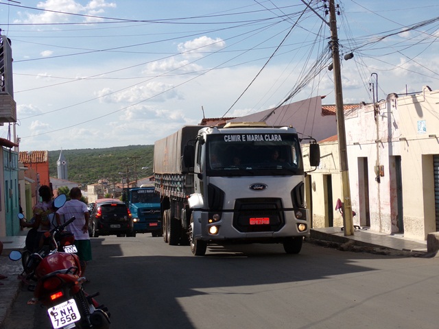 Resultado de imagem para Festa dos Caminhoneiros em Francisco Santos-PI