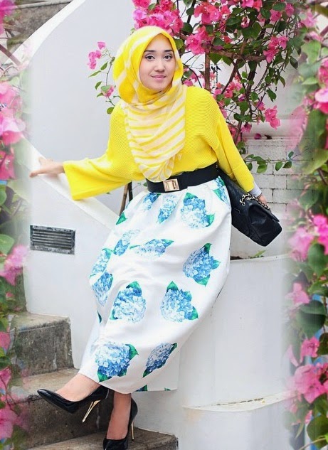 gambar baju gamis muslimah artis dian pelangi