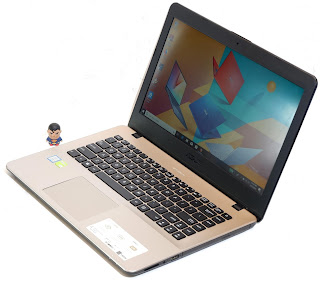 Laptop ASUS A442U Core i7 Gen8 Double VGA