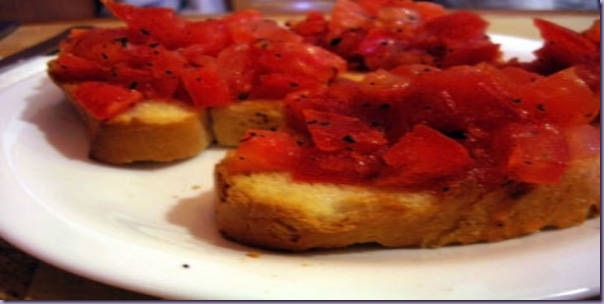 Aperitivo-Tomate-Pão
